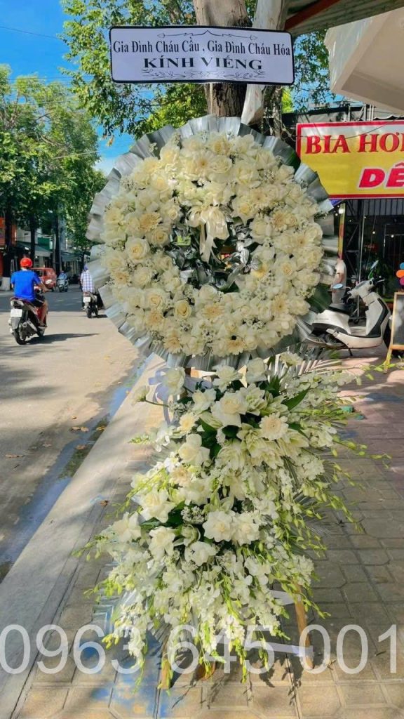 Đặt Vòng Hoa Nhà Tang Lễ Bộ Quốc Phòng Gò Vấp